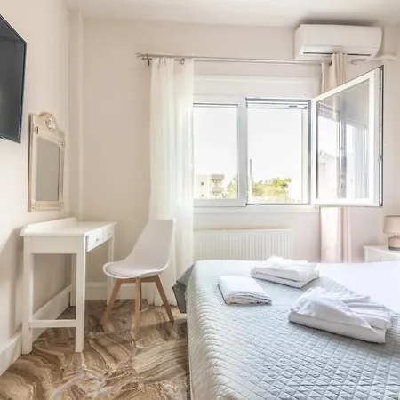 Stylish Apartment Near The Beach With Parking Gazi Exterior foto