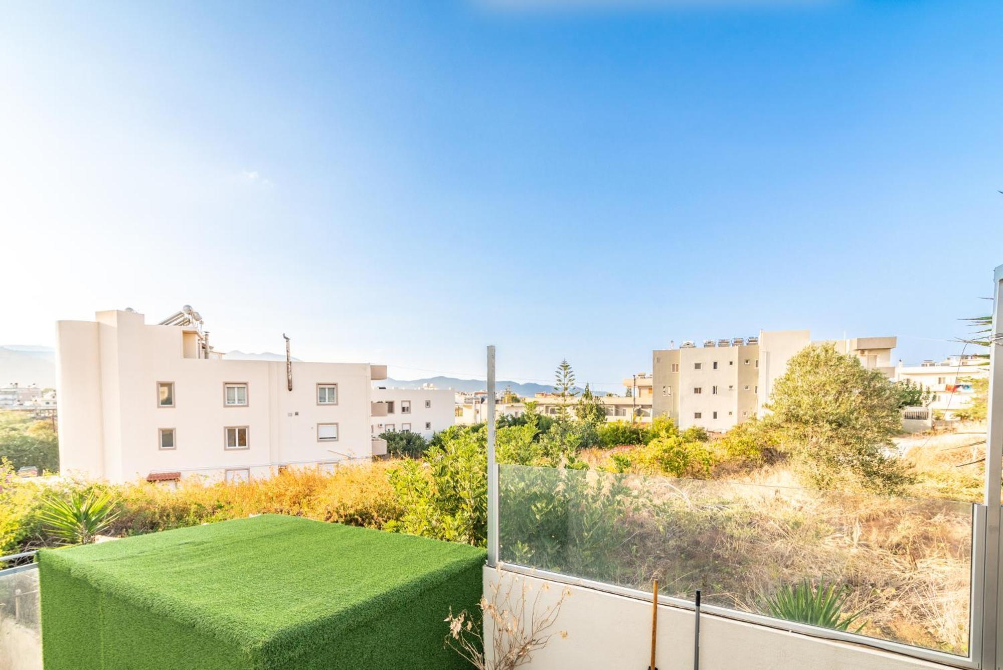 Stylish Near The With Parking Apartment
